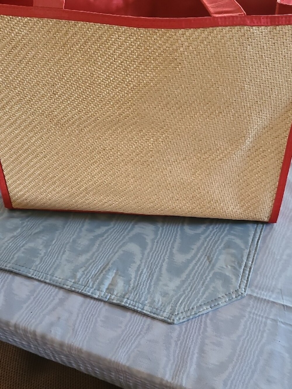 Yves Saint Laurent Straw Tote with Red Trim and Gold Charm - Picture 4 of 6